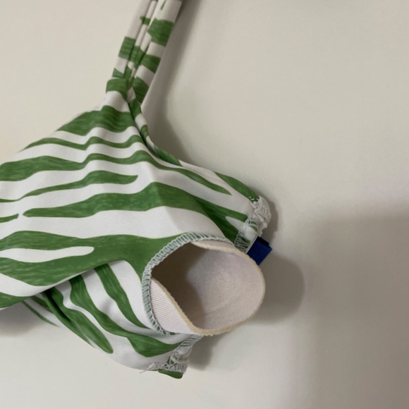 NWOT Green zebra stripe bikini - Picture 9 of 11